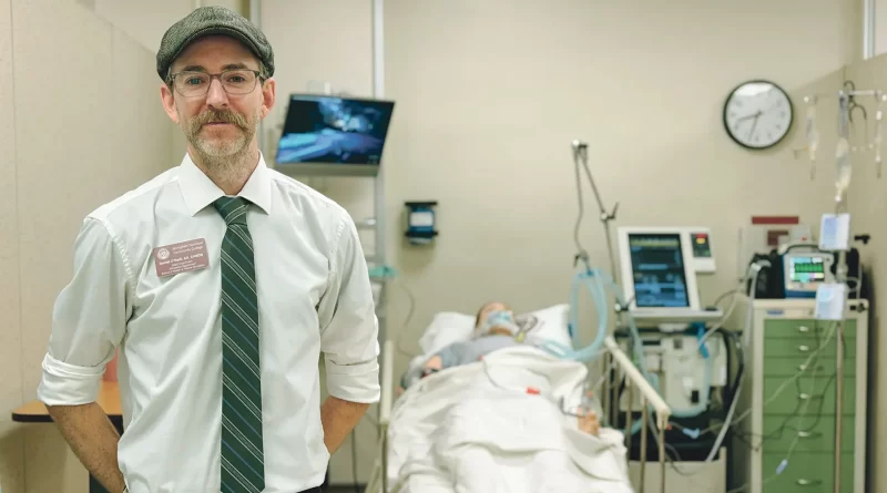 Simulation Coordinator Brings Realism to Health Education at STCC